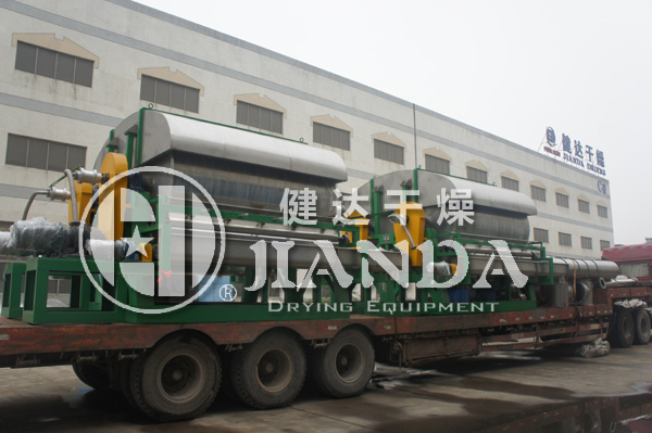 双滚筒刮板干燥机